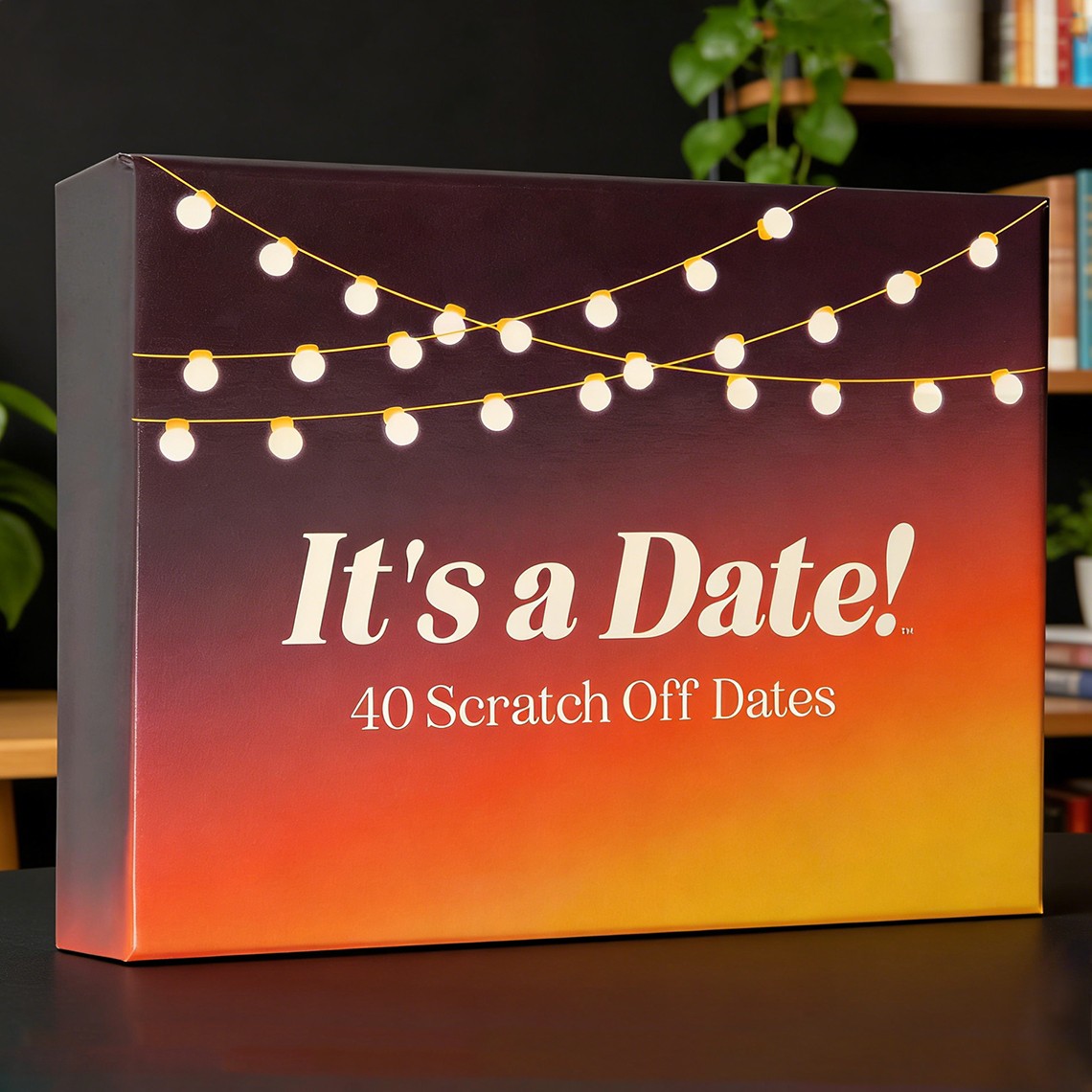 It's a Date!, 40 Fun and Romantic Scratch Off Date Night Ideas for Him, Her, Girlfriend, Boyfriend, Wife, Husband & Couples