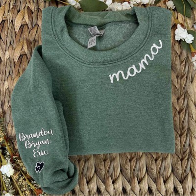 Custom Embroidered Mama Hoodie Sweatshirt With Kids Name For Mother's Day Gift Ideas